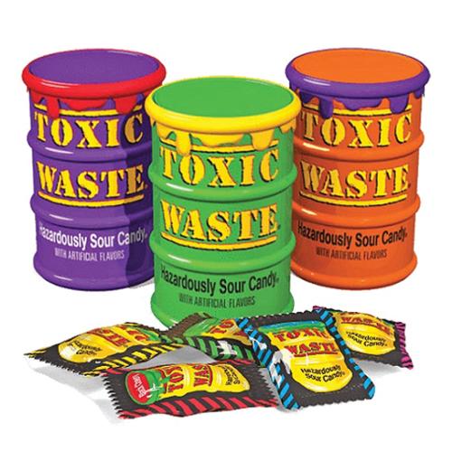 toxic-waste-hazardously-sour-candy-drum-48g-exclusive-at-usa-sweets